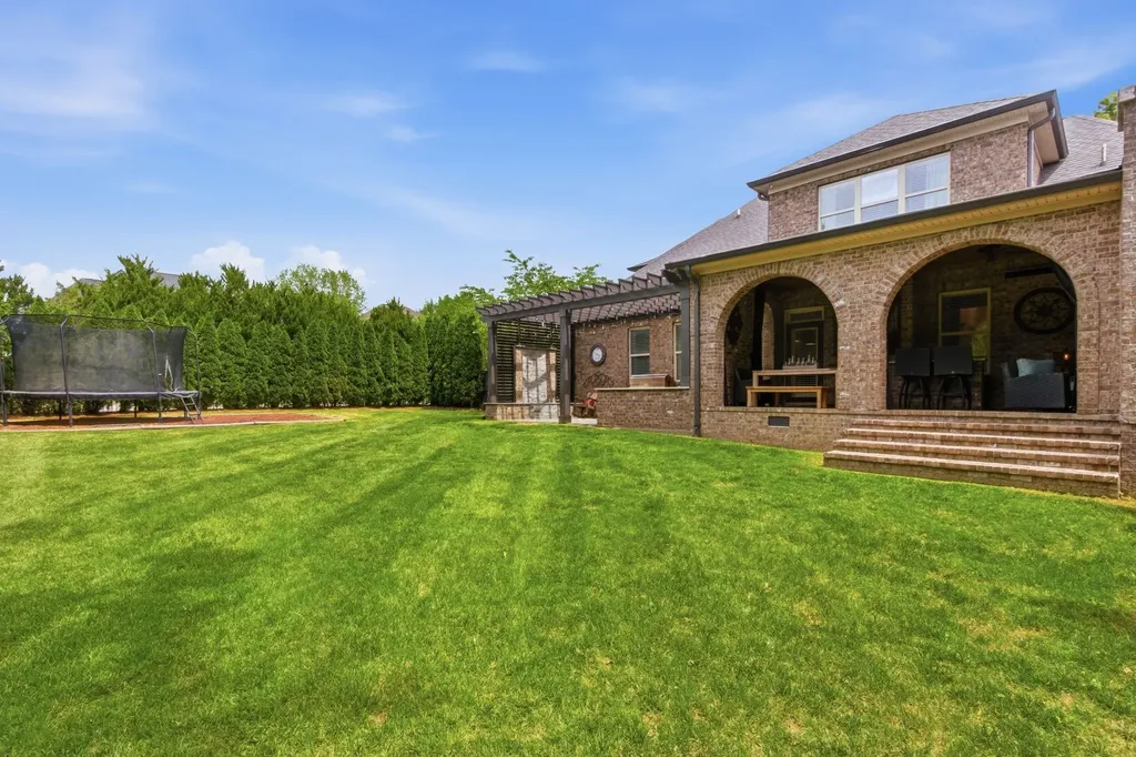 3208 Appian Way Spring Hill TN 37174