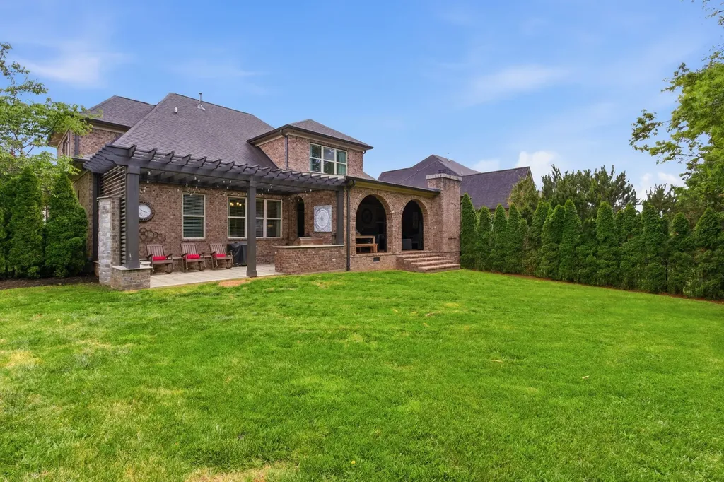 3208 Appian Way Spring Hill TN 37174