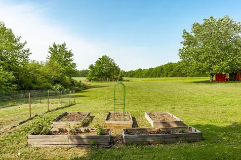 1667 Highway 259 Portland TN 37148