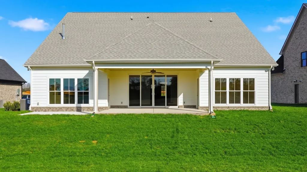 5544 Sinclair Street Murfreesboro TN 37127