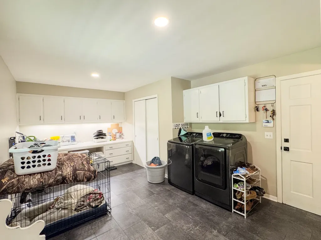 1506 Hillwood Circle Lafayette TN 37083