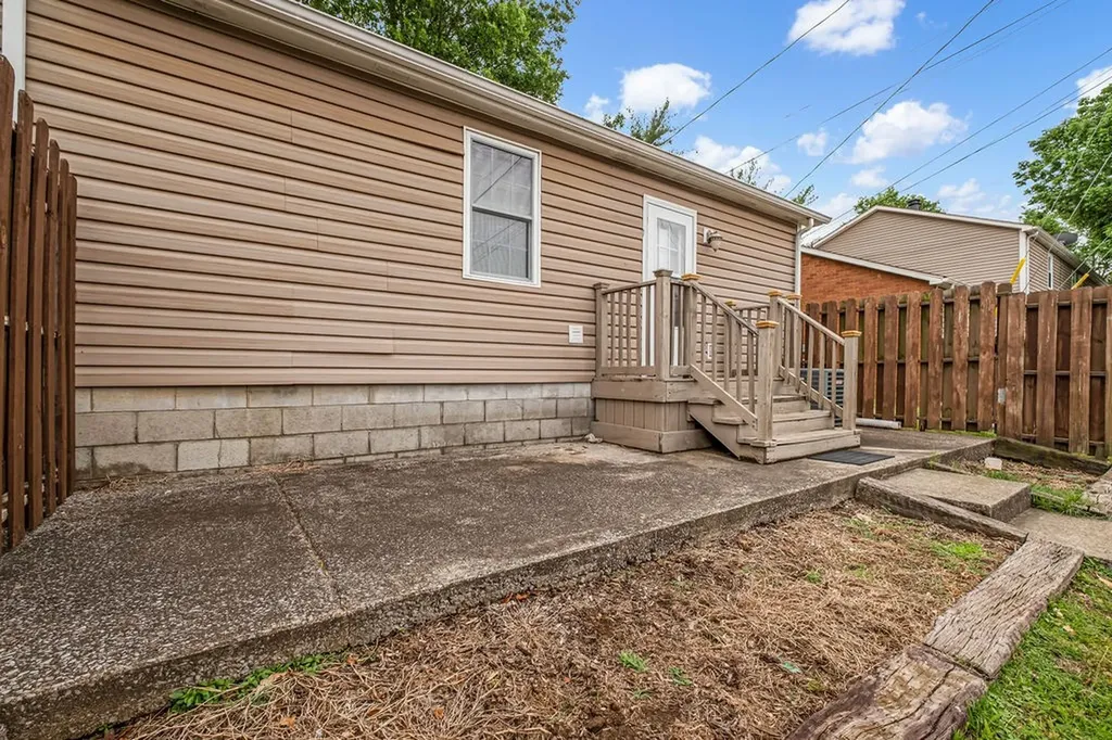 430 Walton Ferry Road Hendersonville TN 37075