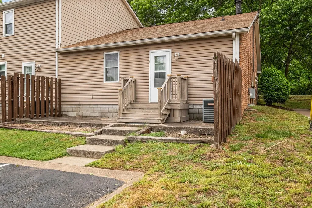 430 Walton Ferry Road Hendersonville TN 37075