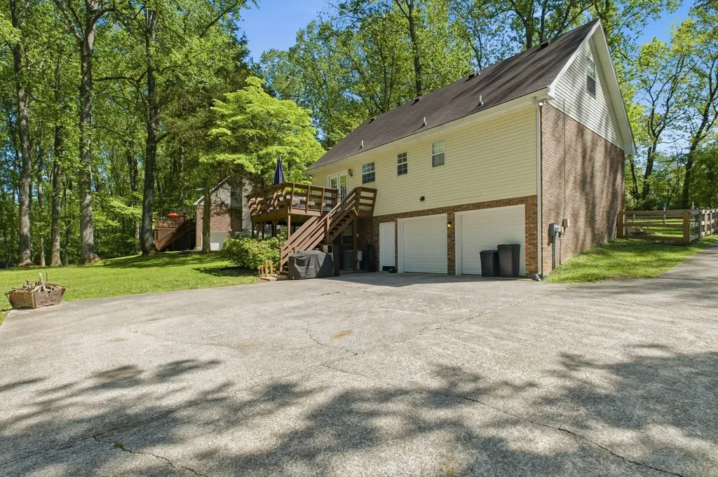 424 Tyler Court Cottontown TN 37048