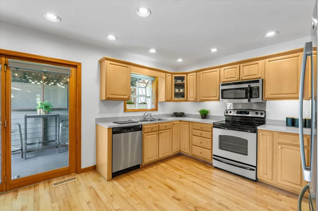 340 Parsons Shores Drive Sharps Chapel TN 37866