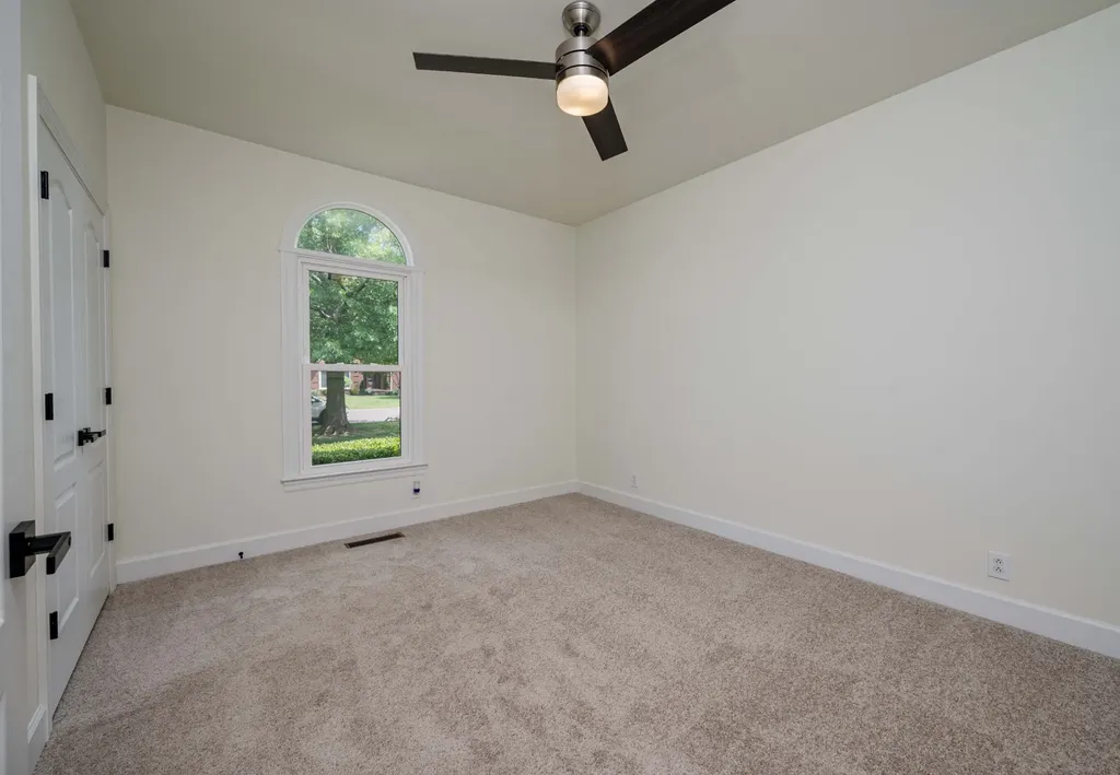 2815 Bowers Lane Murfreesboro TN 37129