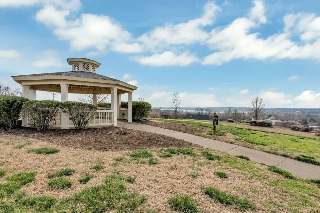 157 Cobbler Circle Hendersonville TN 37075