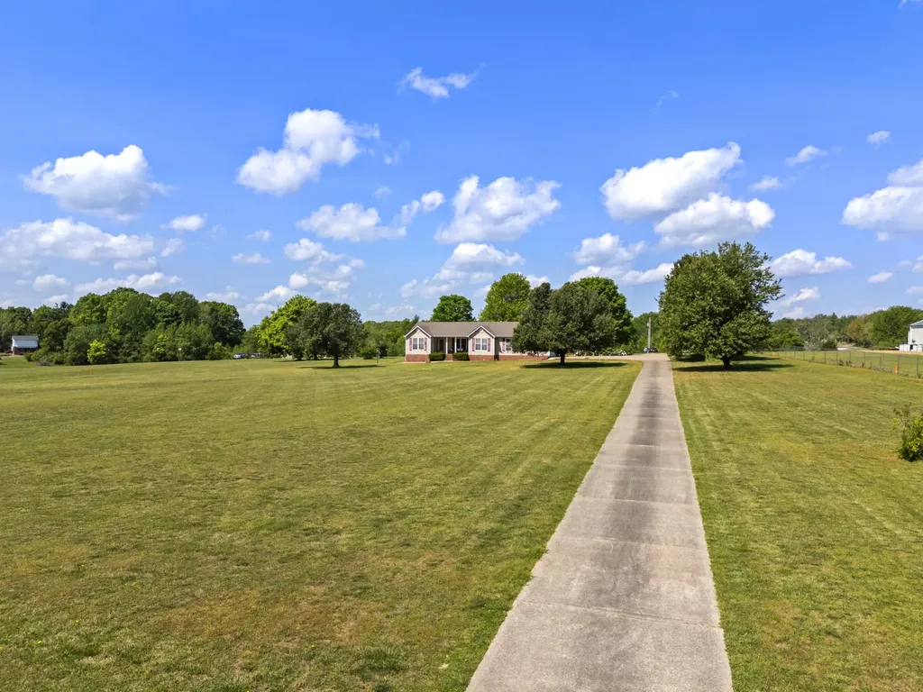 1010 Highway 48, S Dickson TN 37055