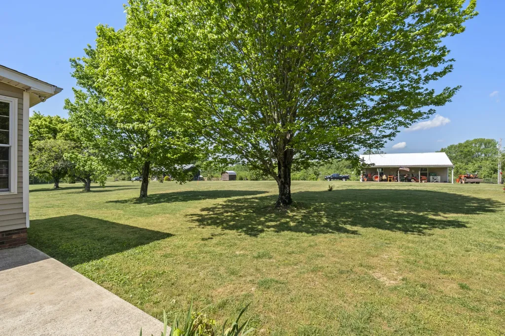 1010 Highway 48, S Dickson TN 37055