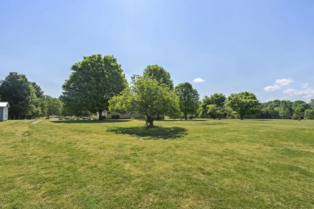 1010 Highway 48, S Dickson TN 37055