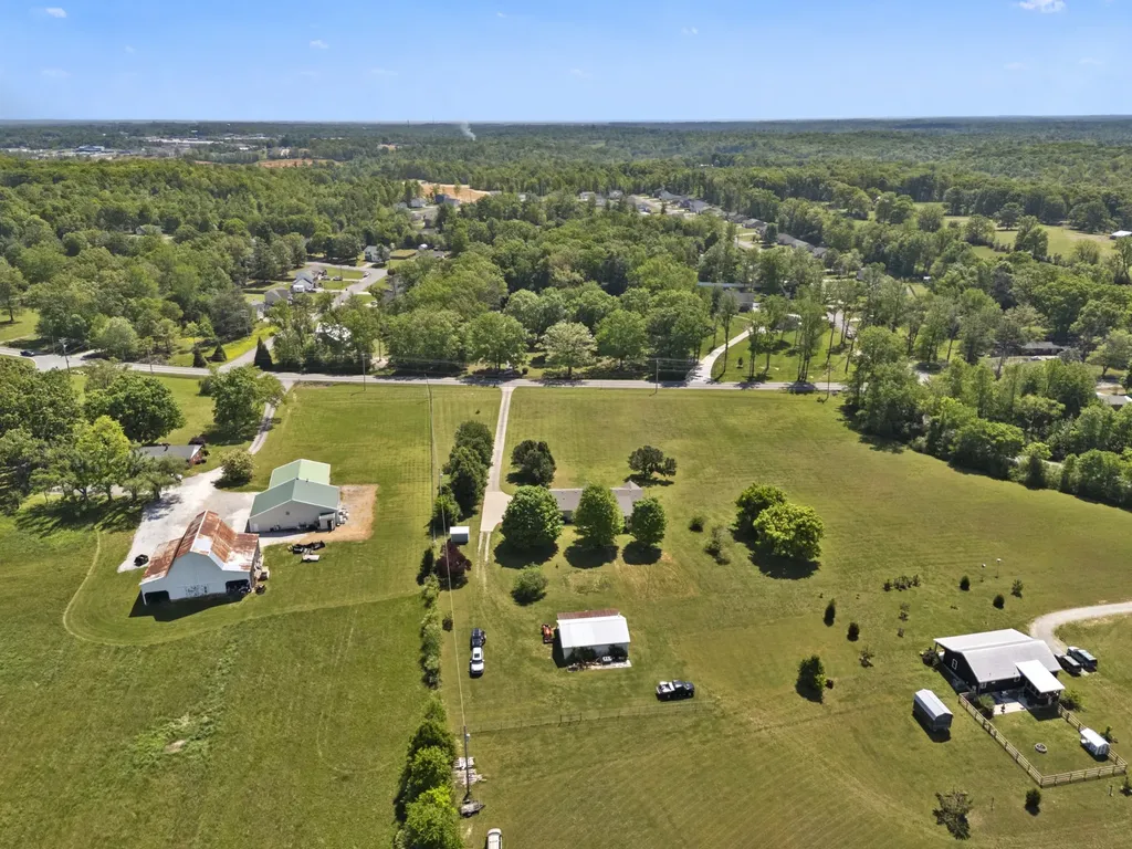 1010 Highway 48, S Dickson TN 37055