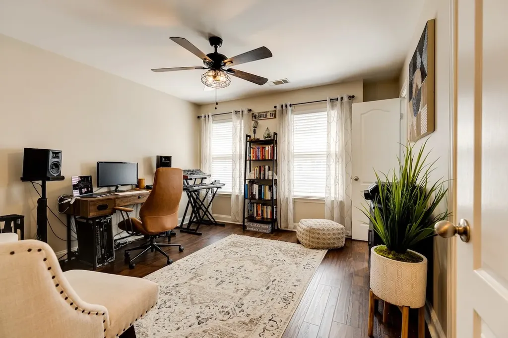 1122 Woodbury Falls Court Nashville TN 37221