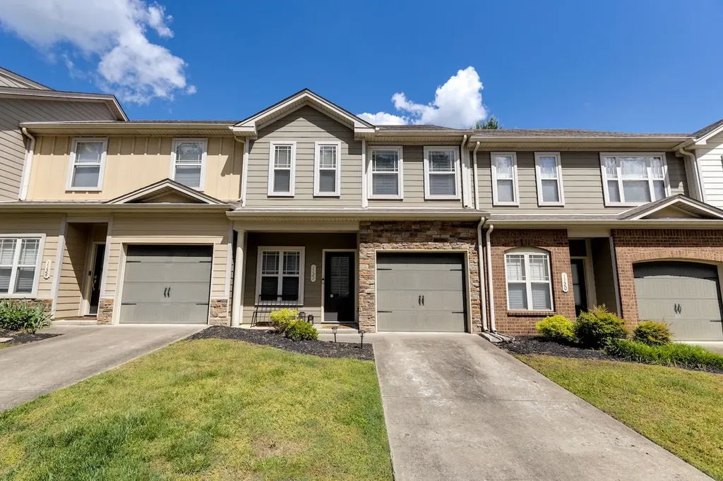 1122 Woodbury Falls Court Nashville TN 37221