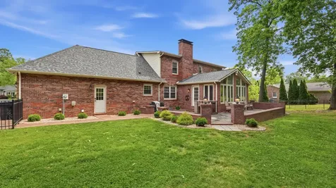 1729 Country Club Drive Tullahoma TN 37388
