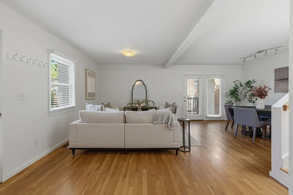 940 Gale Lane Nashville TN 37204