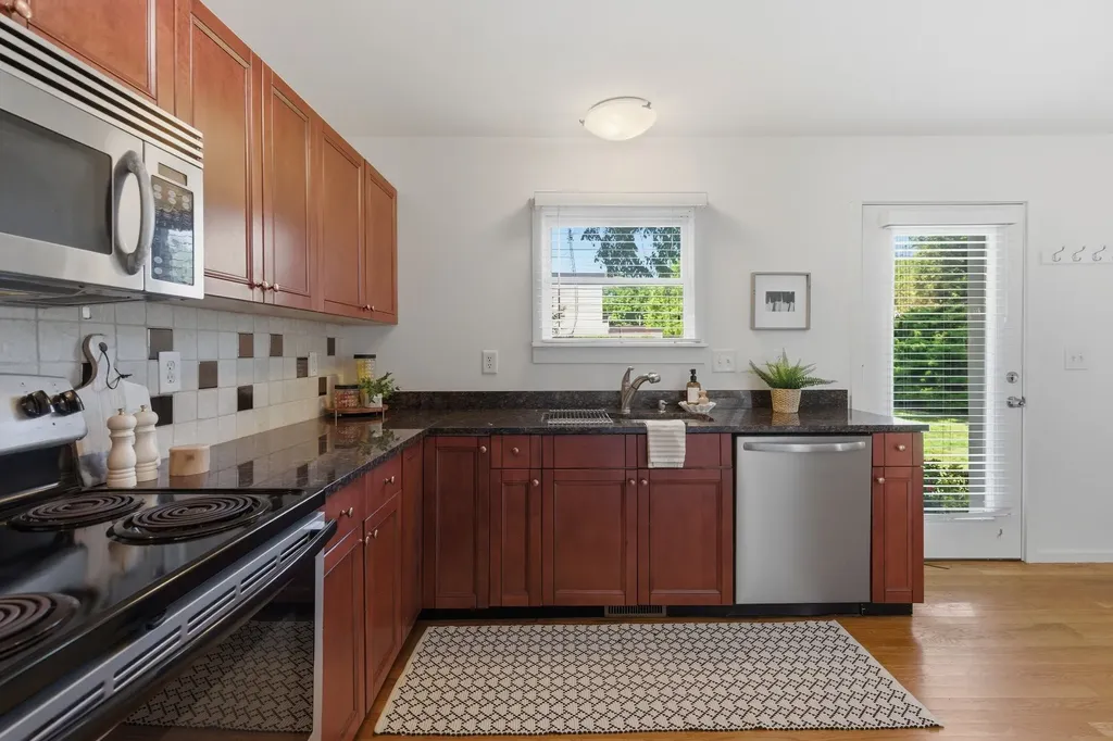 940 Gale Lane Nashville TN 37204