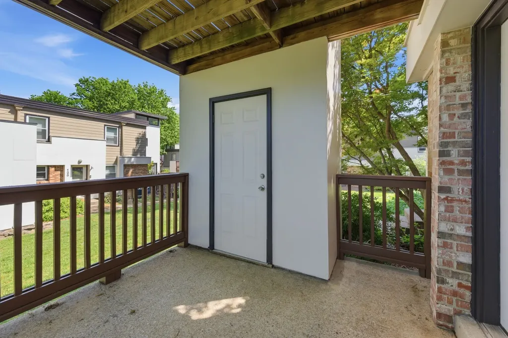 940 Gale Lane Nashville TN 37204
