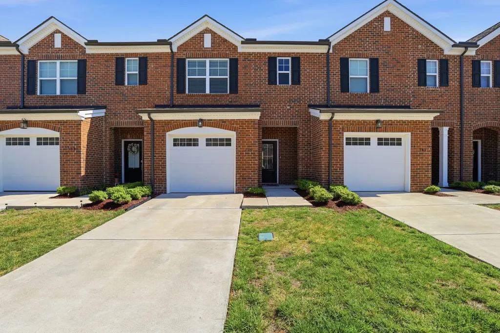 139 Fister Drive Lebanon TN 37090