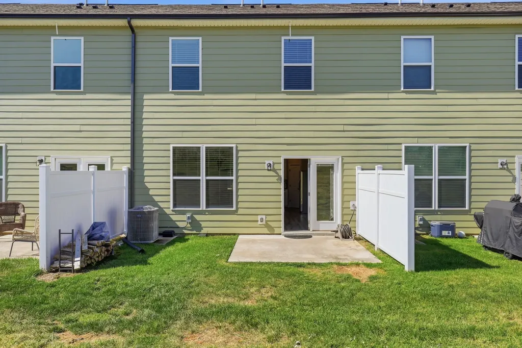 139 Fister Drive Lebanon TN 37090