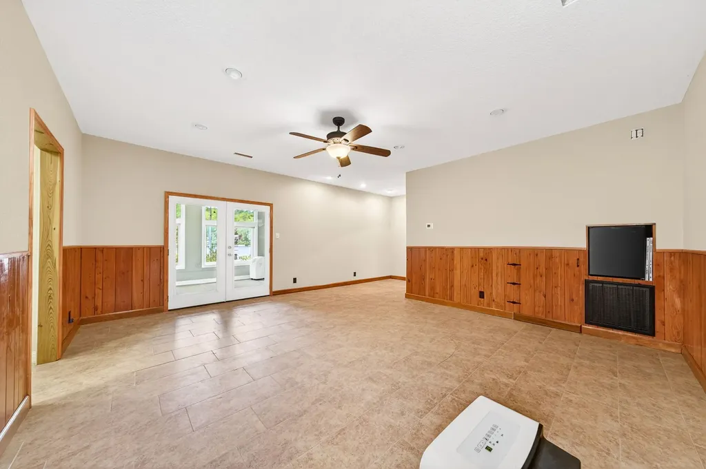 167 Markham Lane Crossville TN 38558