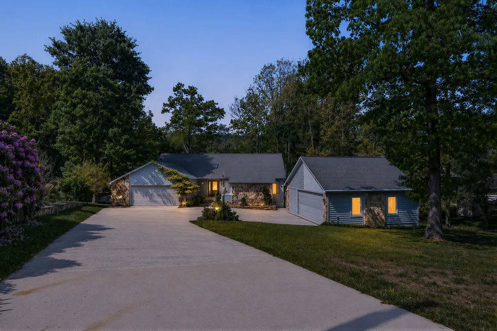 167 Markham Lane Crossville TN 38558