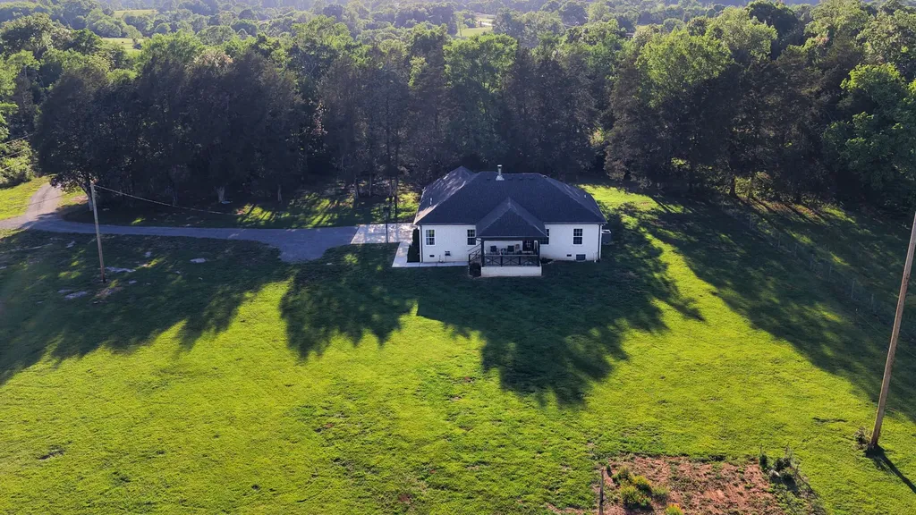 119 Greer Road Shelbyville TN 37160