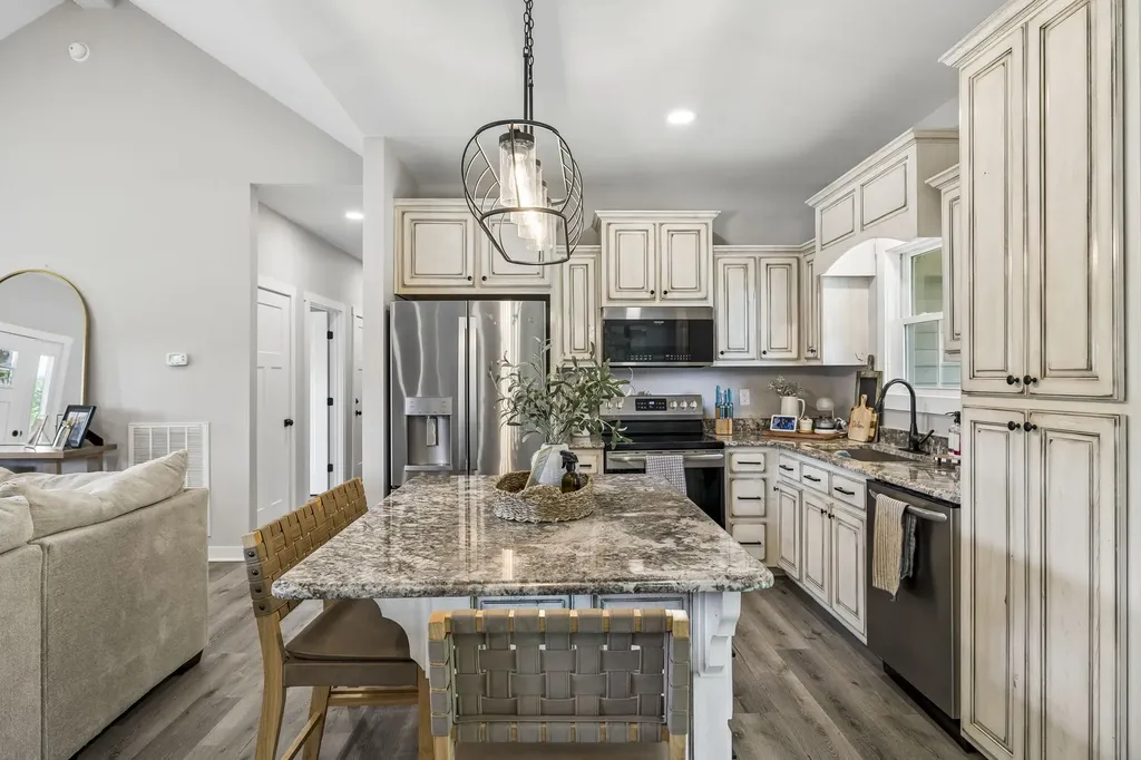 166 Coley Court Lafayette TN 37083
