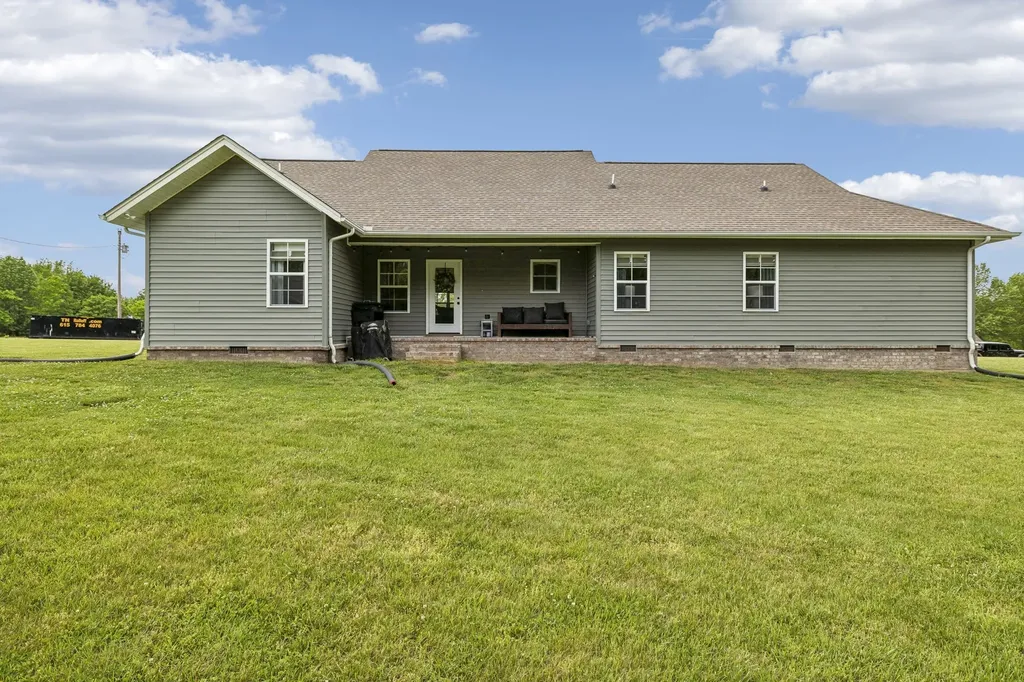 166 Coley Court Lafayette TN 37083