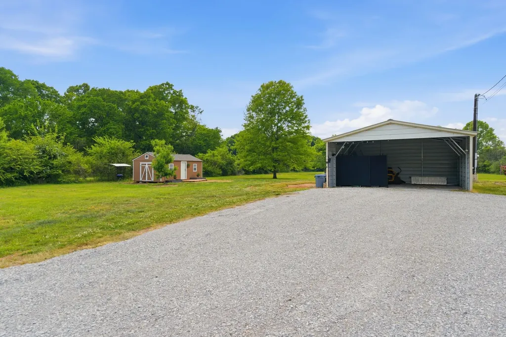 4290 Highway 431 Columbia TN 38401