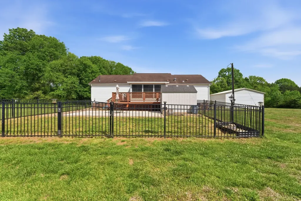 4290 Highway 431 Columbia TN 38401