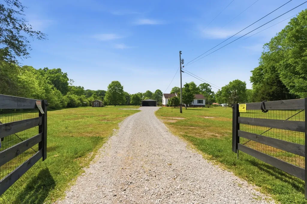 4290 Highway 431 Columbia TN 38401
