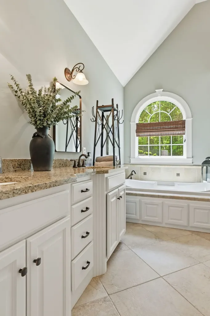 126 Hidden Valley Road Arrington TN 37014
