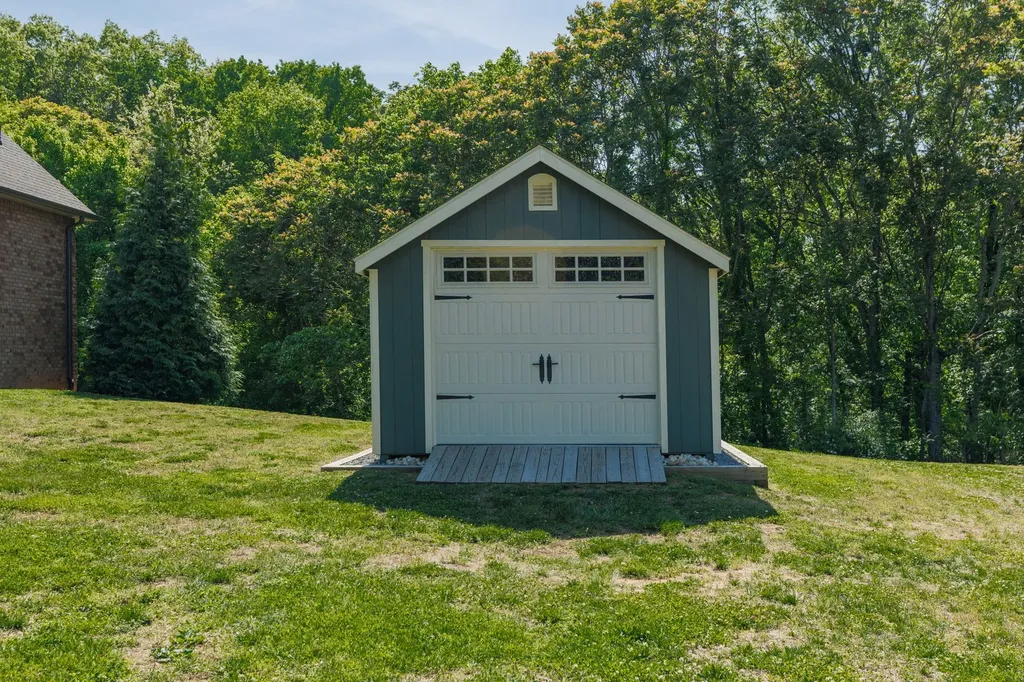 126 Hidden Valley Road Arrington TN 37014