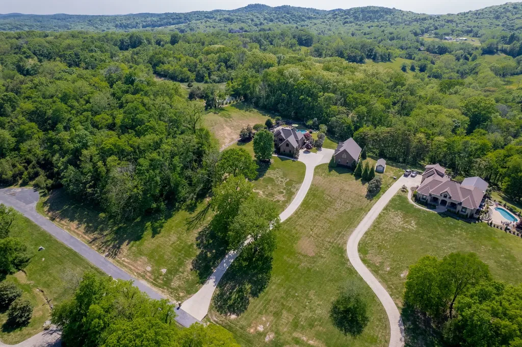 126 Hidden Valley Road Arrington TN 37014