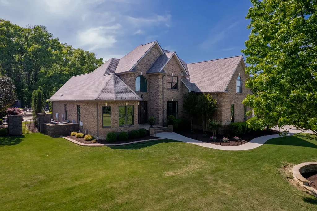 126 Hidden Valley Road Arrington TN 37014
