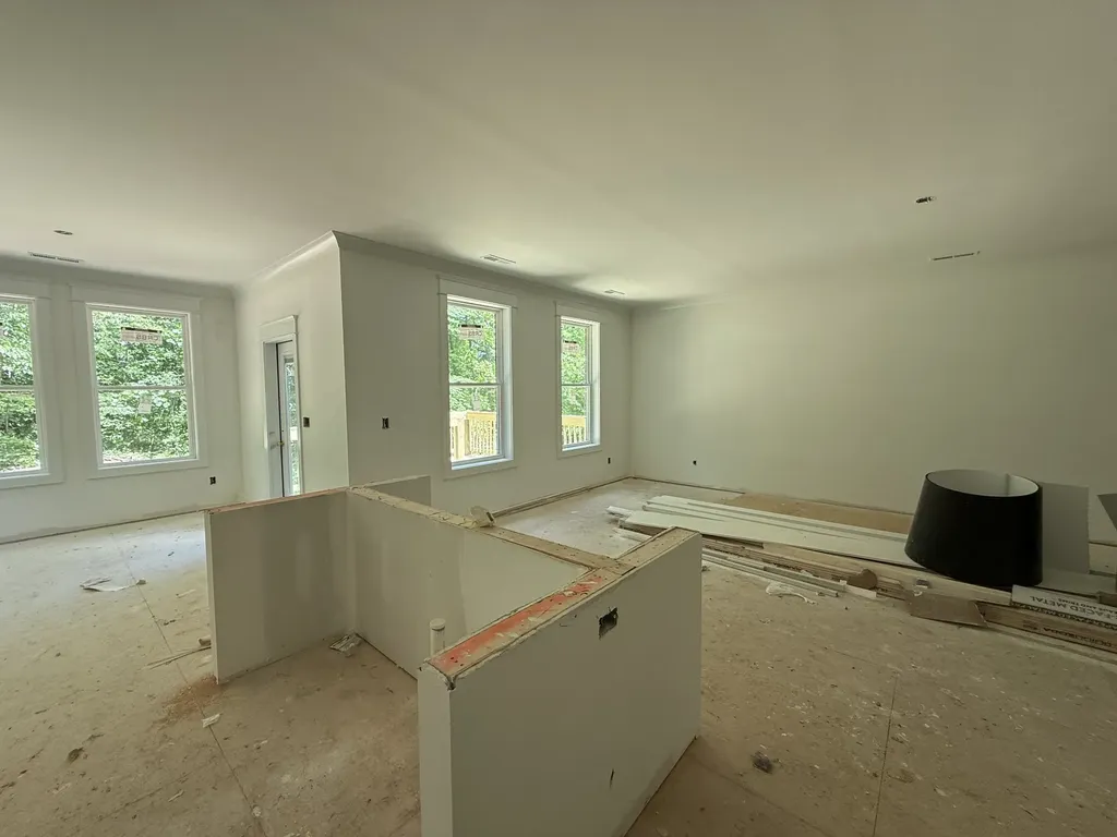 10005 Forest Lane Bon Aqua TN 37025