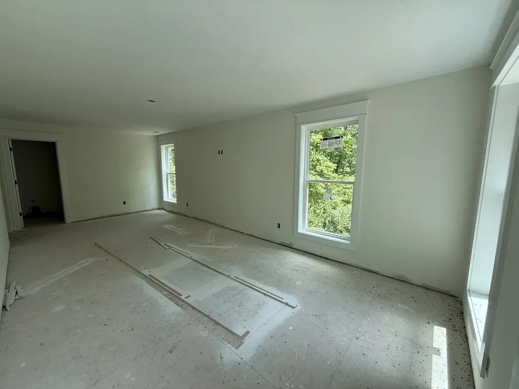 10005 Forest Lane Bon Aqua TN 37025