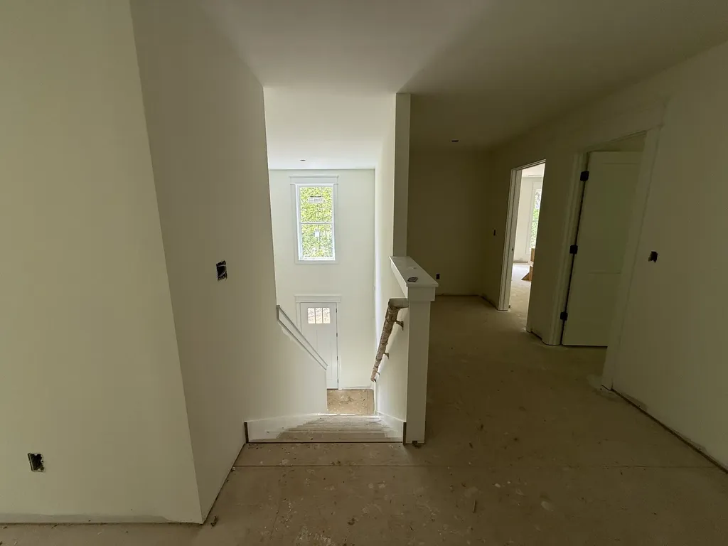 10005 Forest Lane Bon Aqua TN 37025