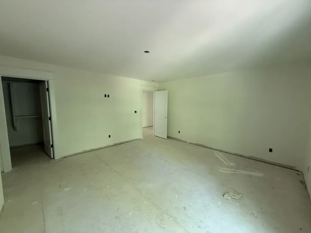 10005 Forest Lane Bon Aqua TN 37025