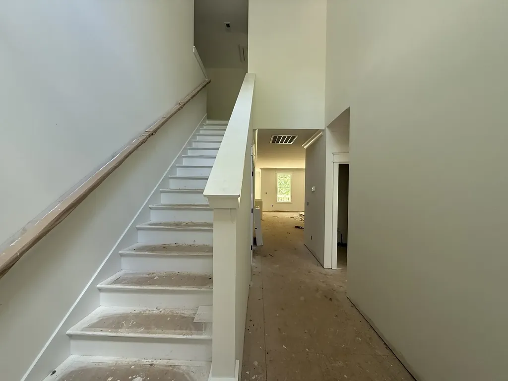 10005 Forest Lane Bon Aqua TN 37025
