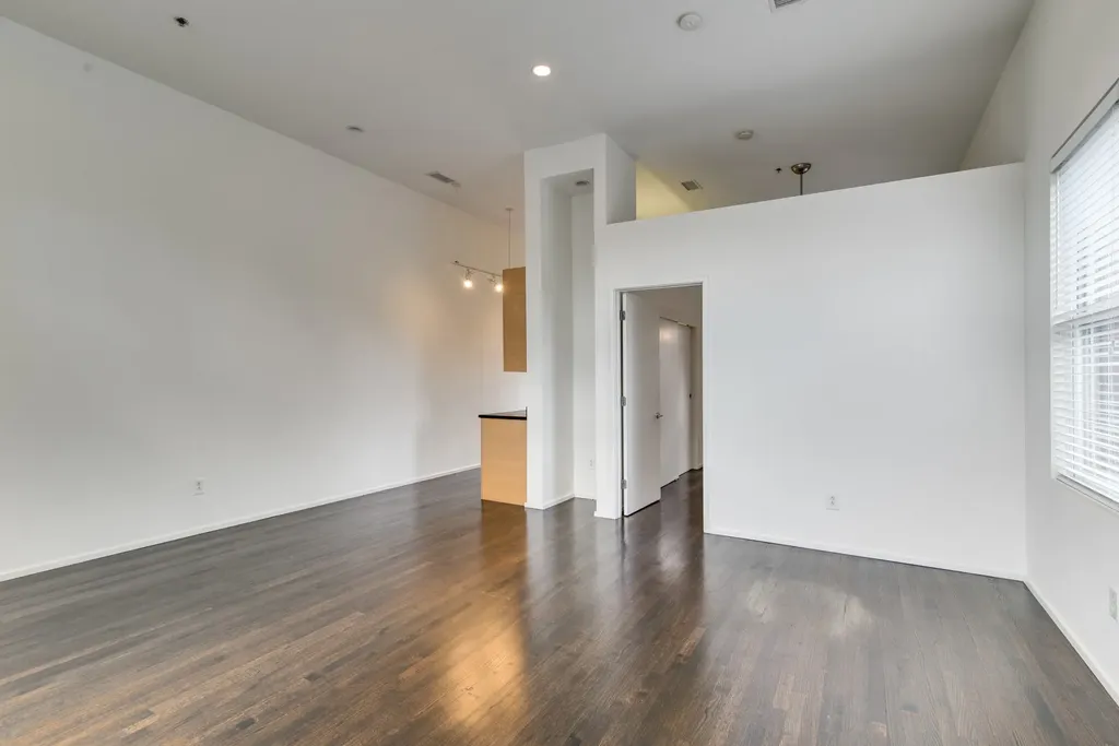 1201 5th Ave, N Nashville TN 37208