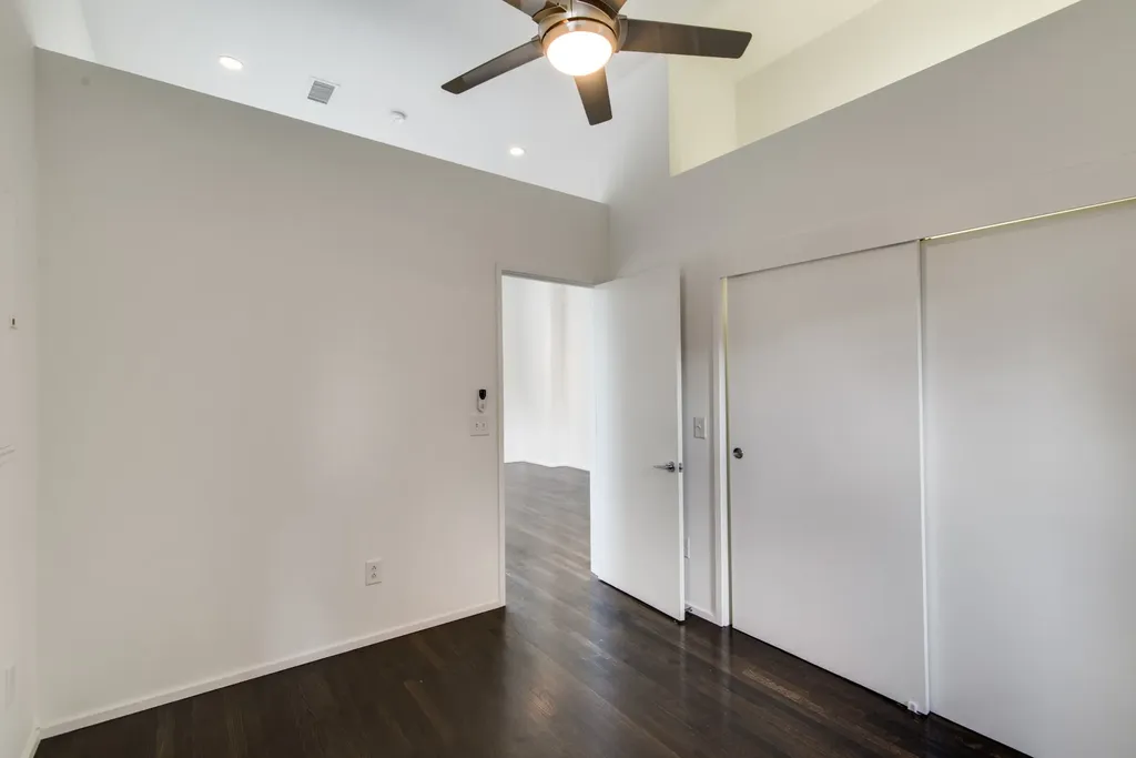 1201 5th Ave, N Nashville TN 37208