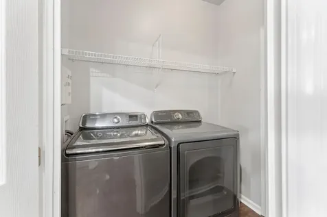 1961 Deep Woods Trail Nashville TN 37214