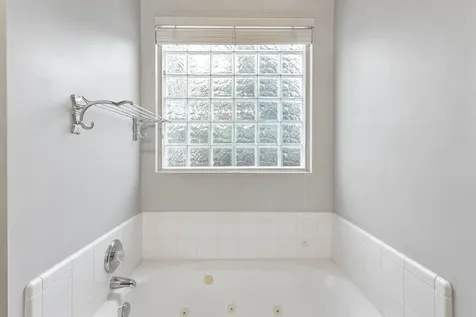 1961 Deep Woods Trail Nashville TN 37214