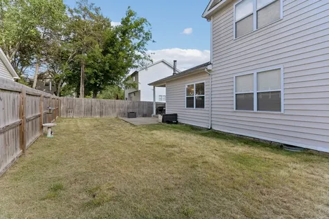 1961 Deep Woods Trail Nashville TN 37214