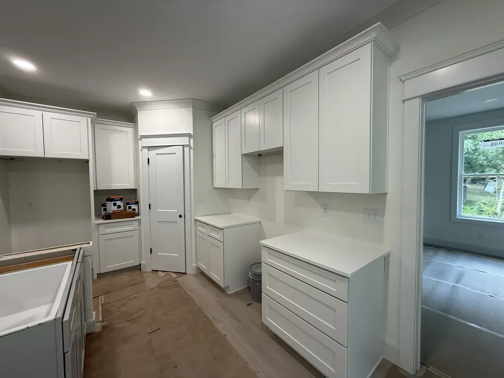 10022 Forest Lane Bon Aqua TN 37025
