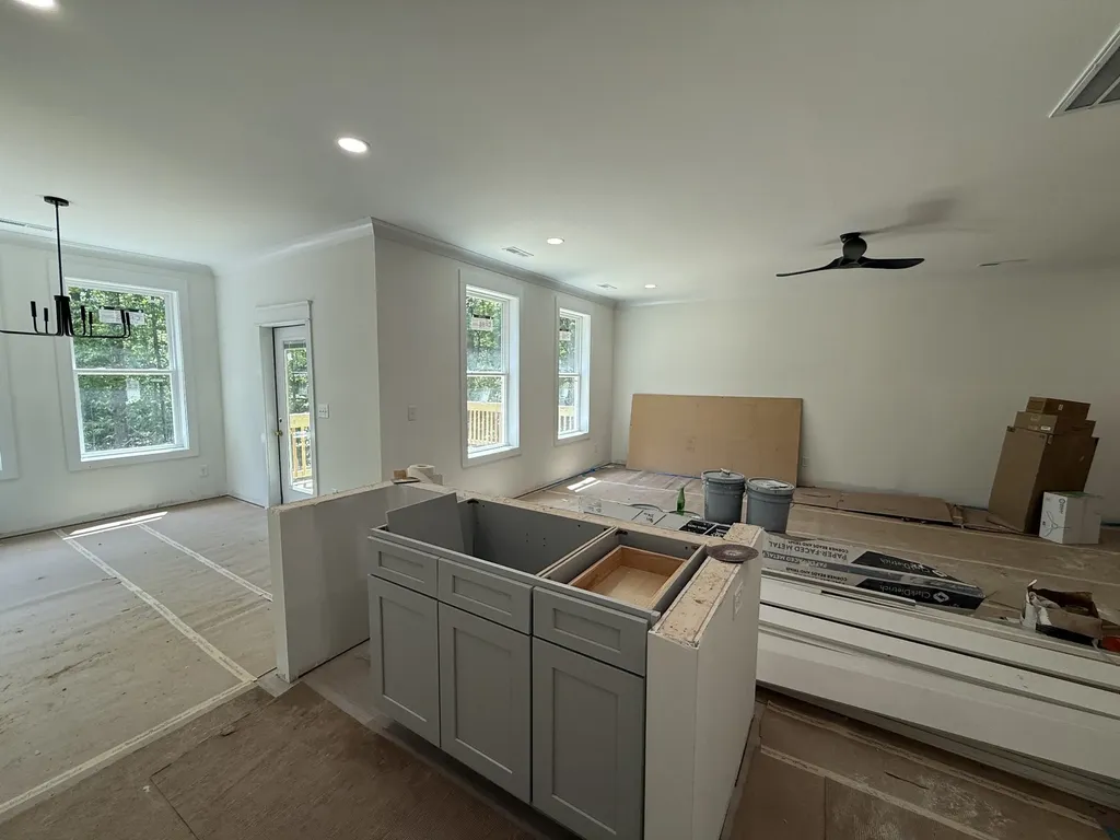 10022 Forest Lane Bon Aqua TN 37025