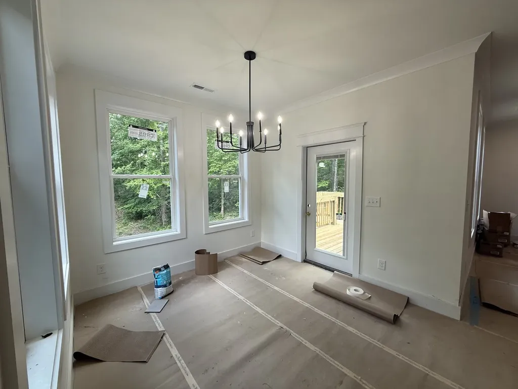 10022 Forest Lane Bon Aqua TN 37025