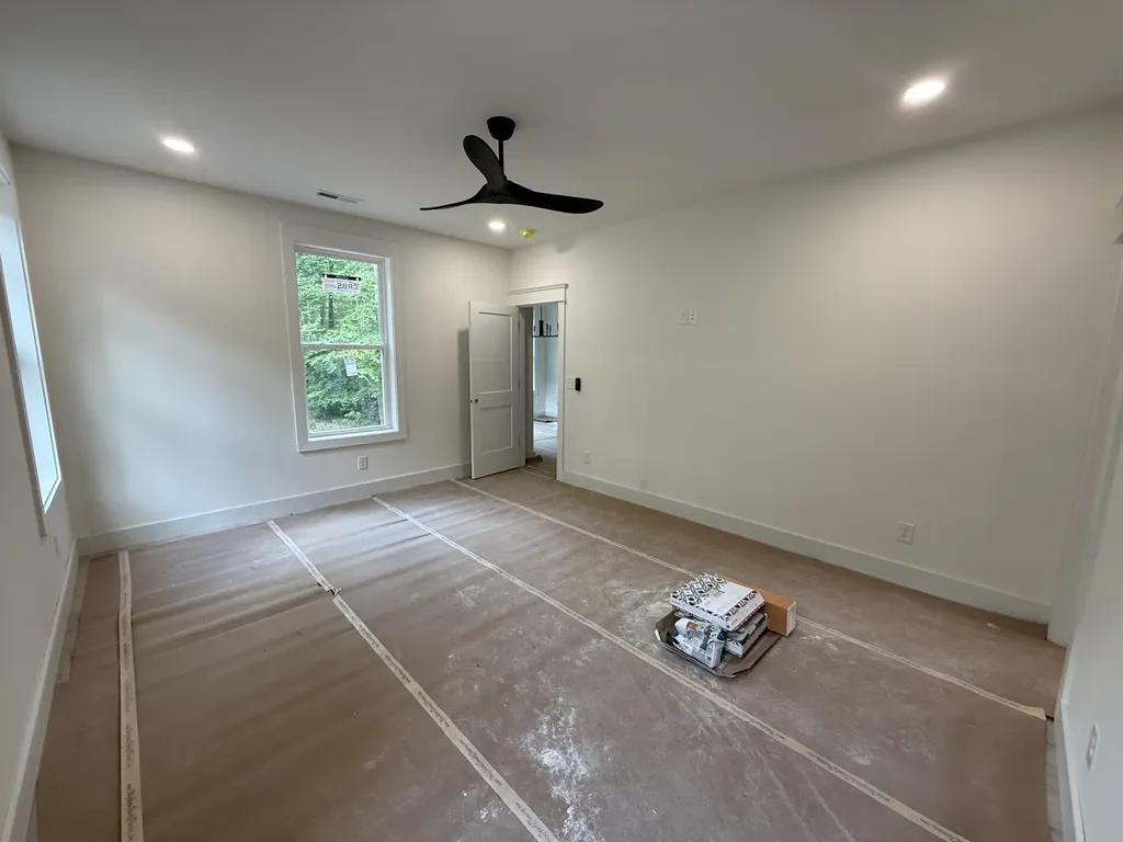 10022 Forest Lane Bon Aqua TN 37025