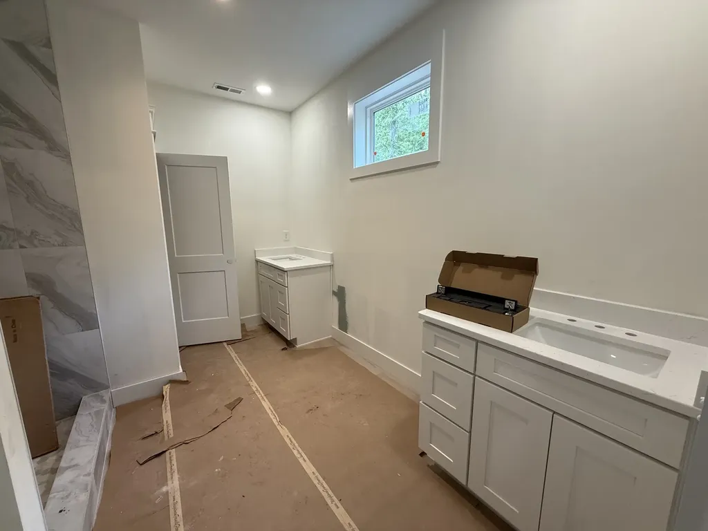 10022 Forest Lane Bon Aqua TN 37025